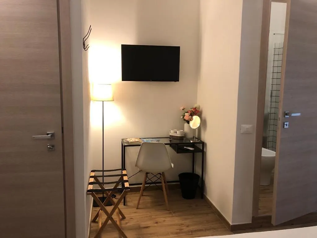 Camere Marga La Spezia Guest house