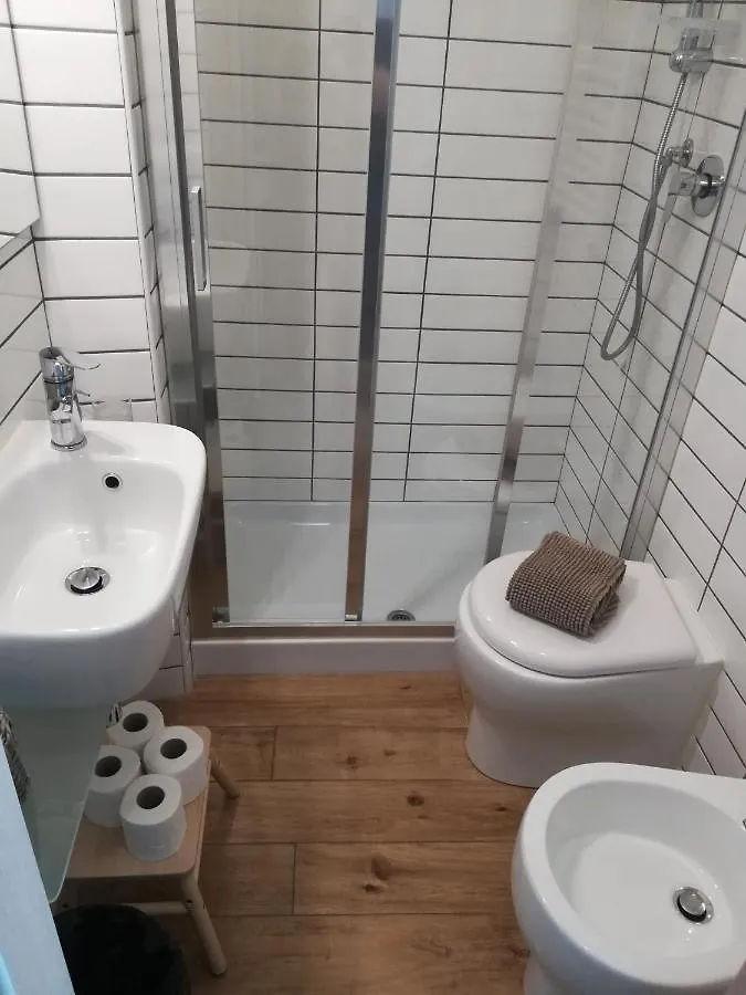 Camere Marga La Spezia Penzion